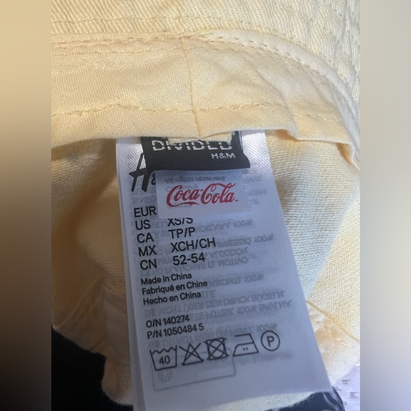 Coca Cola Cap - Picture 3 of 3